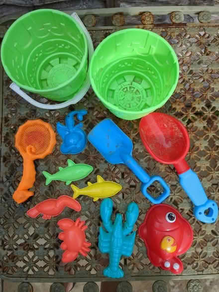 Photo of free Beach toys (Harringay Ladder N8) #1