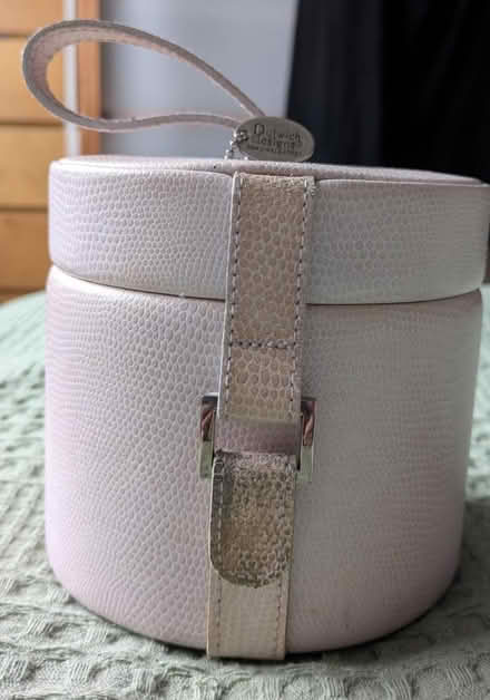 Photo of free Jewellery box (Bexleyheath DA6) #1