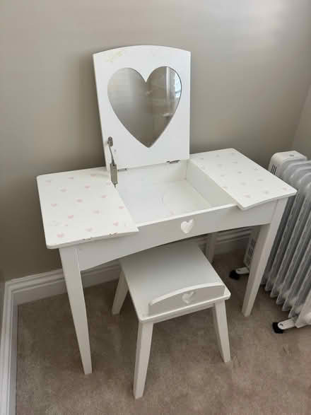 Photo of free Children’s dressing table (Nursery Hollow, Ilkeston) #1