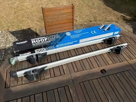 Photo of free Summit universal aluminium roof bars (Emmer Green RG4) #3