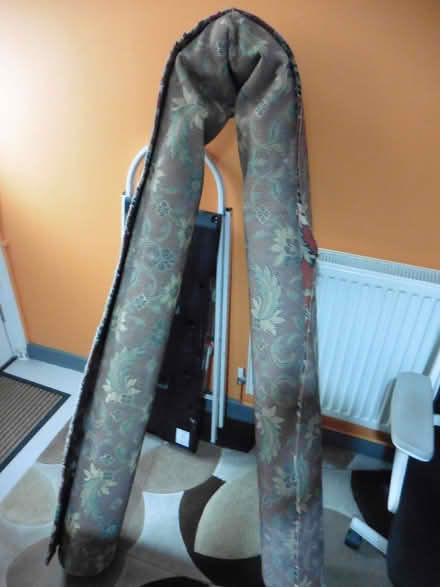 Photo of free Old carpet. (Bedford Centre MK40) #1