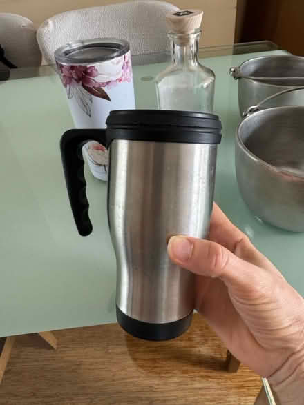 Photo of free Ice buckets, thermos flasks, drink bottle (Freezywater EN3) #1