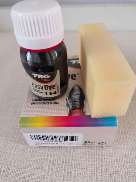 Photo of free Grey shoe dye (Shirley CR0) #2