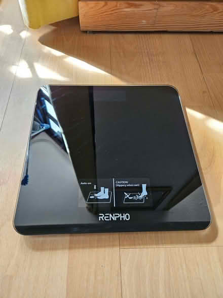 Photo of free Bathroom scales (Surrey Quays SE16) #1