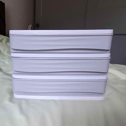 Photo of free Mini plastic chest of drawers (Eastbourne BN20) #1