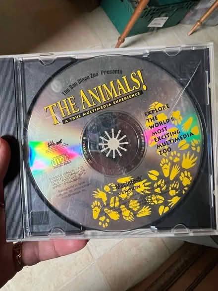 Photo of free Apple Macintosh CDs & games (Nine Mile Burn EH26) #3