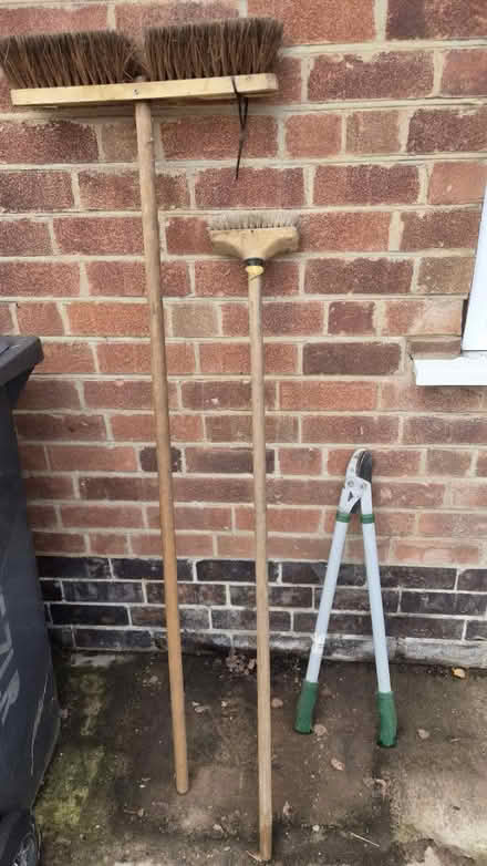 Photo of free Garden tools (hucknall ng15) #3