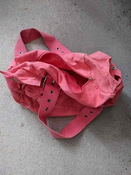 Photo of free Handbag (Hastings TN34) #1