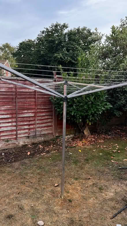 Photo of free brabantia rotary washing line (Basingstoke RG22) #3
