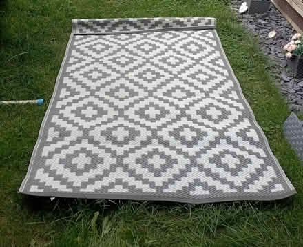 Photo of free Garden Rug (CR44EX CR4) #1