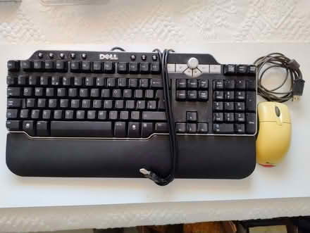 Photo of free Keyboard & Mouse (Crowborough Warren TN6) #1