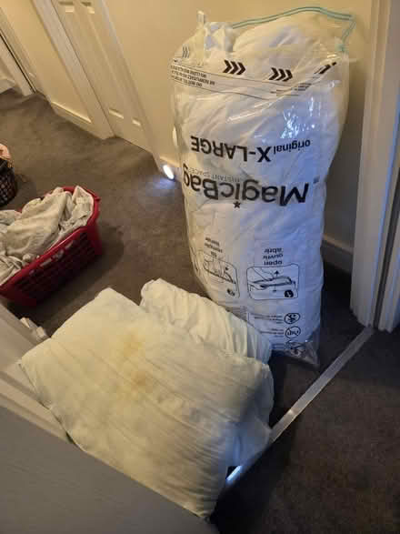 Photo of free Old duvets and pillows (derby kingsway DE22) #1