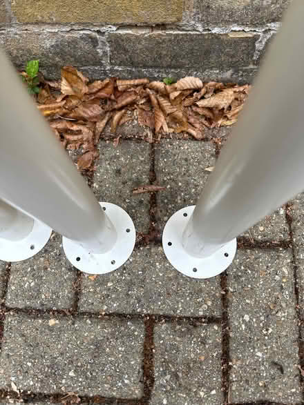 Photo of free IKEA table legs (Ascot SL5) #2