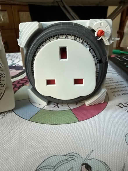 Photo of free Security Items : Timers for plug sockets (Tinshill LS16) #2
