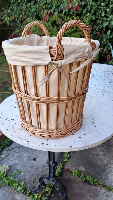 Photo of free Basket lined with cotton (Sherrard's Green WR14) #1