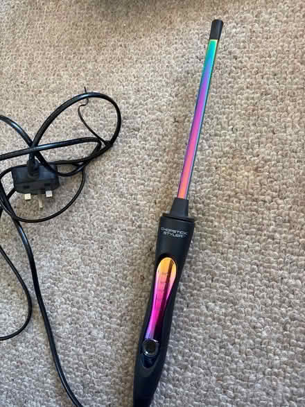 Photo of free Curling iron (Tinshill LS16) #1