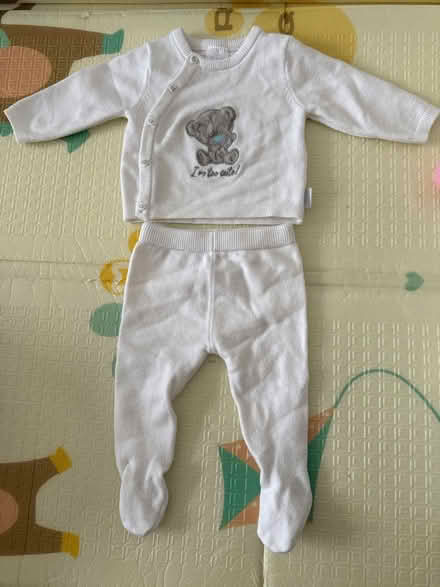 Photo of free 0-3 months #2 (GU11 2NH) #1