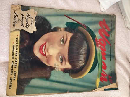 Photo of free Woman magazine from 1953 (Rothley LE7) #1