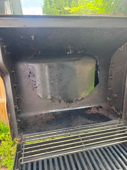Photo of free Weber barbeque (St Margarets TW1) #1