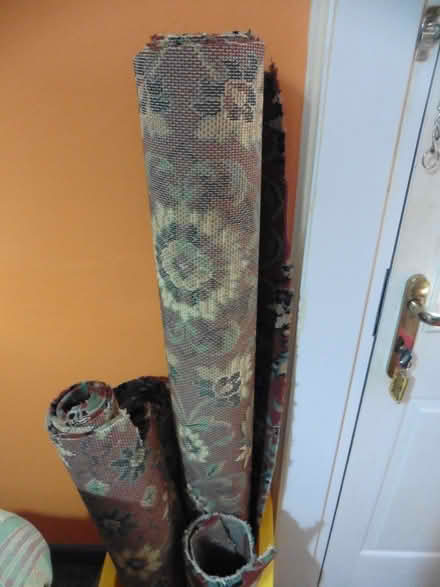 Photo of free Old carpet. (Bedford Centre MK40) #2