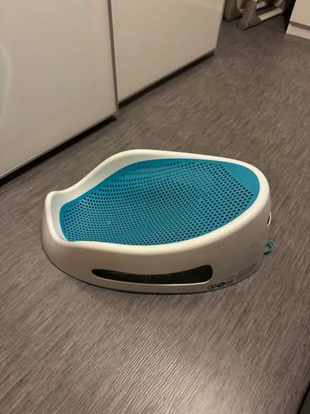 Photo of free Angelcare Baby Bath Support (Waltham Cross EN3) #3