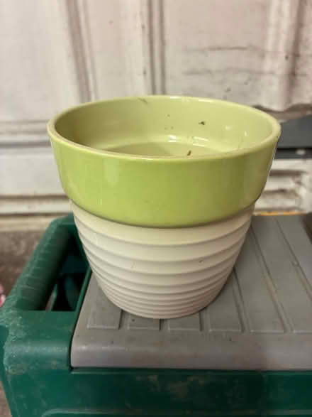 Photo of free Green and white 12 cm tall ceramic house plant pot (Great Boughton CH3) #1