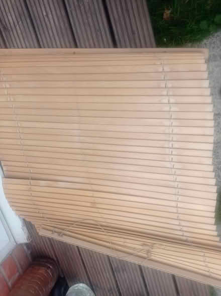 Photo of free 6 wooden Venetian blinds (Sale Wa14 5aq) #2