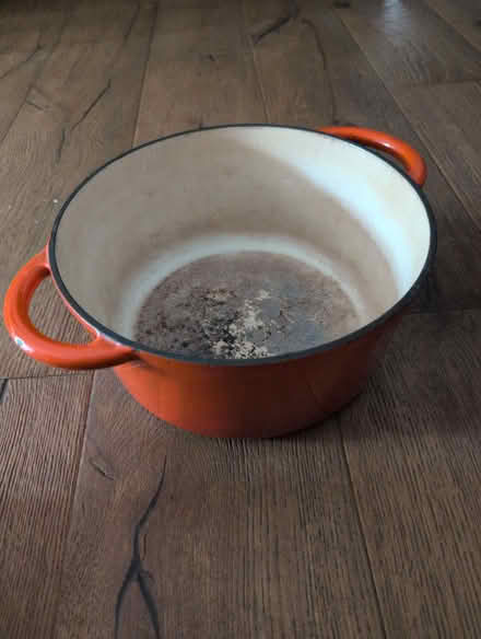 Photo of free Large cast iron pot (Shuttington B79) #2