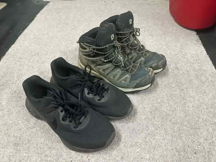 Photo of free Trainers & hike boots - uk 6.5 (Yarnton) #2