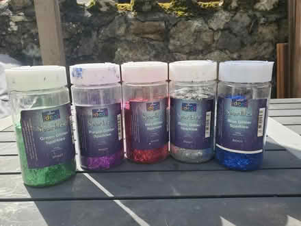Photo of free Glitter and coloured sand (Kinnerton LD8) #1