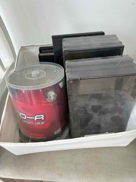 Photo of free C.D.s and cases (Cookham SL6) #1