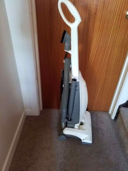 Photo of free Hoover (Winton BH9) #1