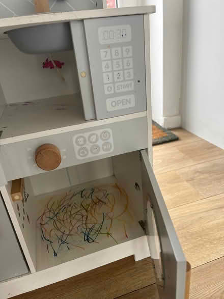 Photo of free Play Kitchen (Pallet Hill CA11) #2