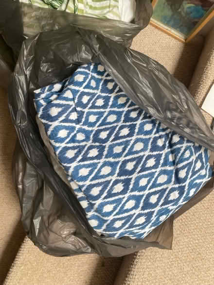 Photo of free Bedding (BR3 New Beckenham) #2