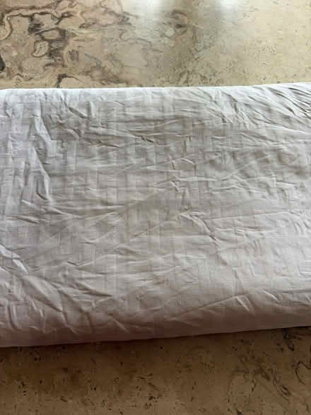 Photo of free King size duvet cover (Sheddingdean RH15) #1
