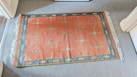 Photo of free Rug (Willesden Green) #1