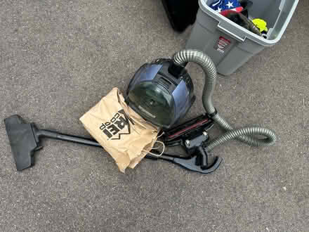 Photo of free Kenmore vacuum (84th & Washington) #2