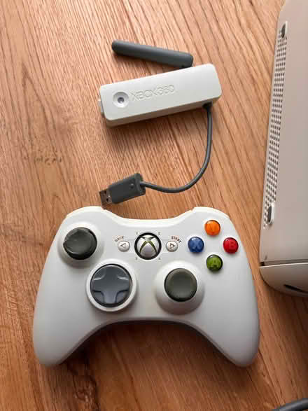 Photo of free Broken X-Box 360 (Wandsworth SW18) #2