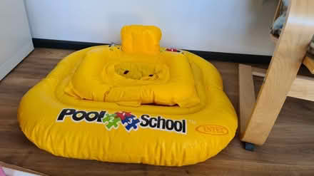 Photo of free Baby floating swim seat (Sherwood Dales - Ng5 3gh) #1