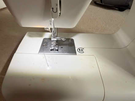 Photo of free Singer sewing machine needs repair (Wimbledon Park SW19) #3