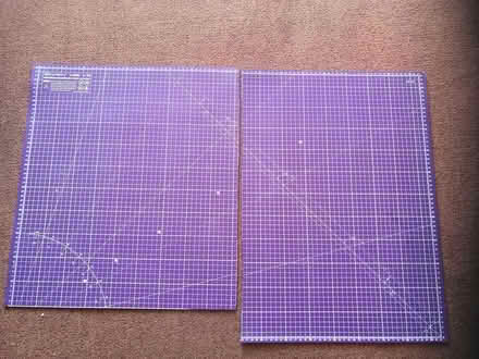 Photo of free Double sided cutting mat (Bearwood BH11) #2