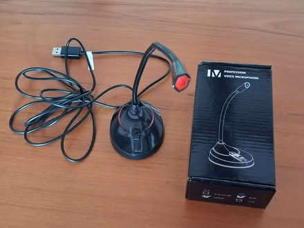 Photo of free USB voice microphone (Woodley RG5) #1