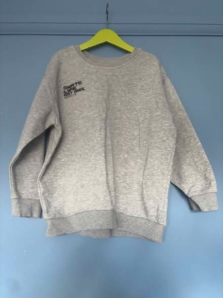 Photo of free Child’s grey sweater (Tilehurst RG30) #1