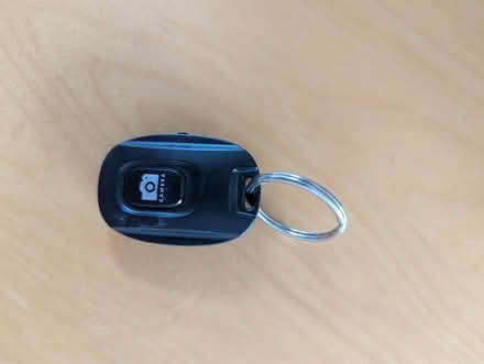 Photo of free Bluetooth phone camera remote (Hockley Heath) #1