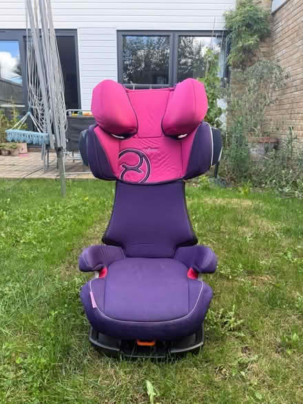 Photo of free High back booster seat (Chelmsford CM2) #1