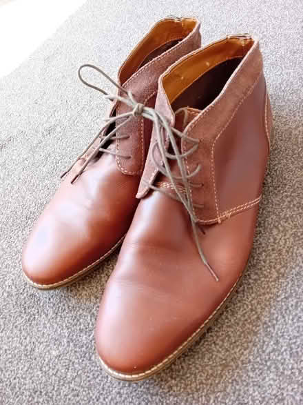 Photo of free Smart shoes - 10 (Kingston Hill ST16) #1