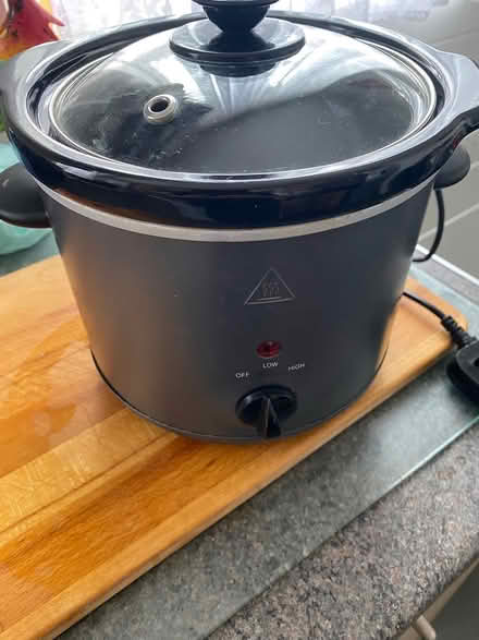 Photo of free slow cooker (Hackney E5) #1