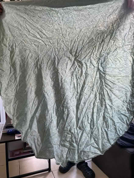 Photo of free round table cloth (Hackney E5) #1