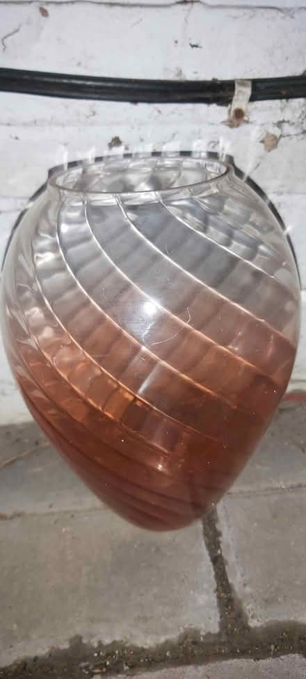 Photo of free Vase glass coloured (Dallow LU1) #1