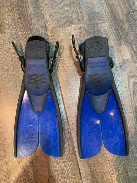 Photo of free Aqua lung fins (east york Toronto) #1